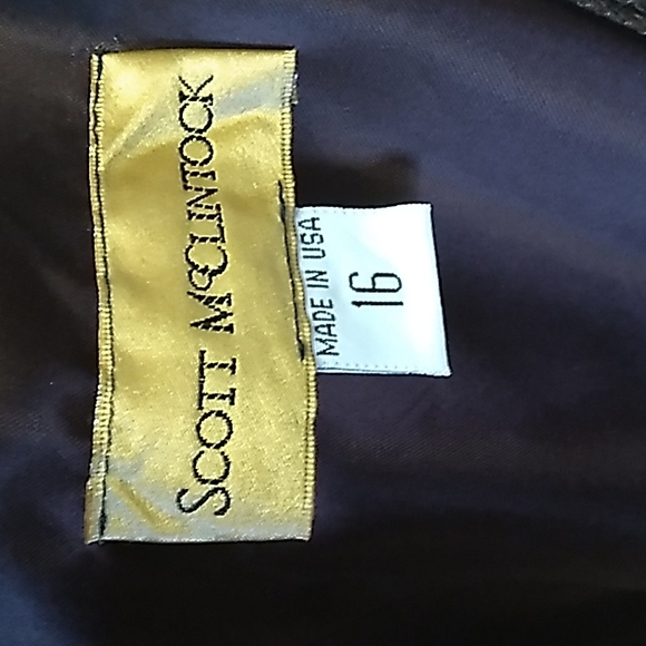 "Perfect Classic" BROWN SCOTT McCLINTOCK GOWN SZ 16 VELVETY AND SATIN LOOK... - Picture 12 of 13